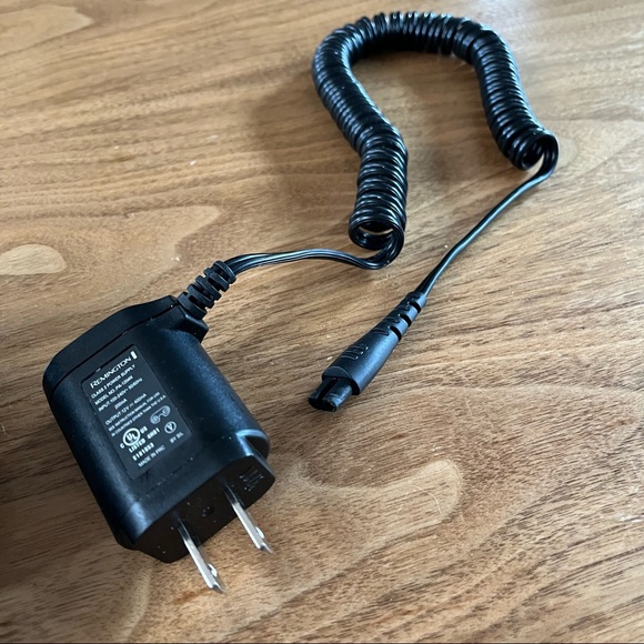 Remington R5 Razor-for parts only - Picture 12 of 12